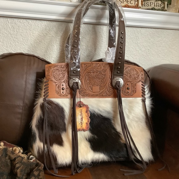Montana West Handbags - MONTANA WEST TRINITY RANCH Leather shoulder bag